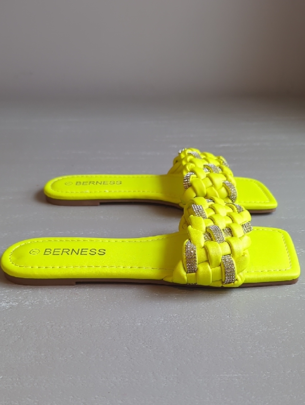 Berness Neon Yellow Braided Slide Sandals‎ size 7 image 2
